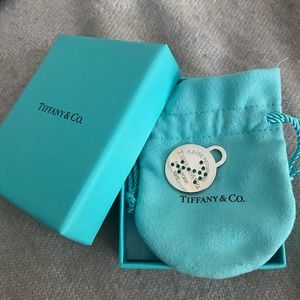 Tiffany & Co. Return to Tiffany 925 Round Charm